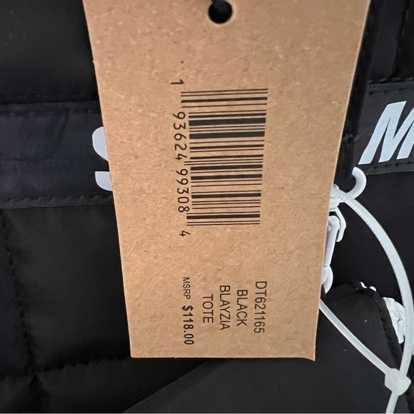 NWT Steve Madden Black Nylon Quilted Tote with Detachable Pouch - Picture 6 of 6